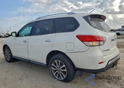 2013 Nissan Pathfinder S z USA, uszkodzony, nr VIN 5N1AR2MN1DC647650